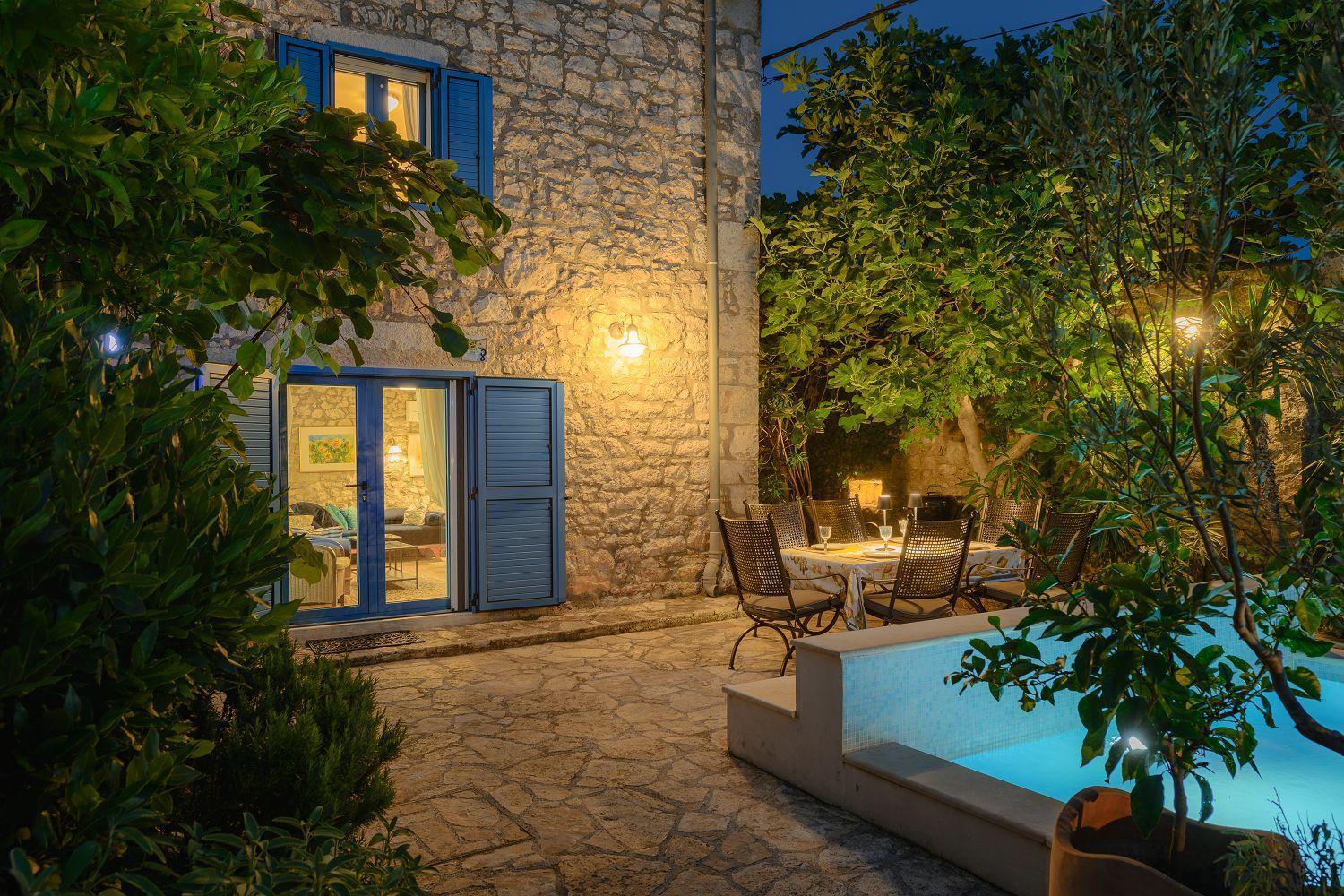 Faszinierende Mit Sauna, Meerblick, Dampfbad, Privatpool, Bbq Ferienhaus Poreč